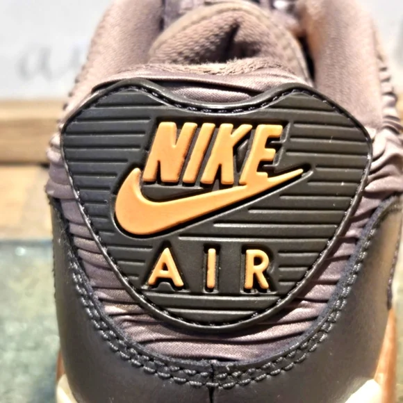Nike Air Max 90 Leather Suede Grey Pink Wmns 7.5 #768887 201 RARE - Picture 8 of 12